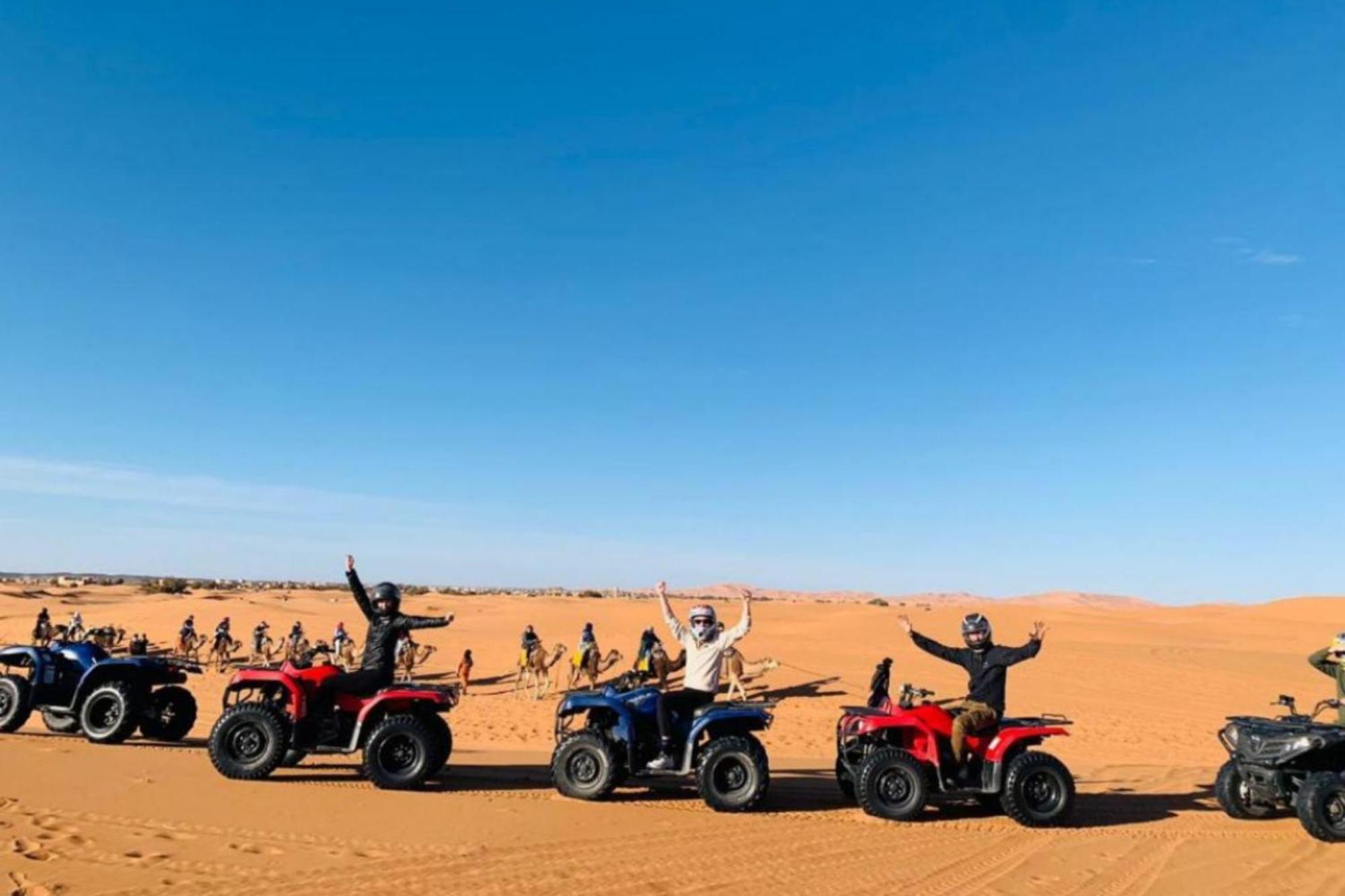 לינה וארוחת בוקר מרזאוגה Luxury Bedouin Camp מראה חיצוני תמונה